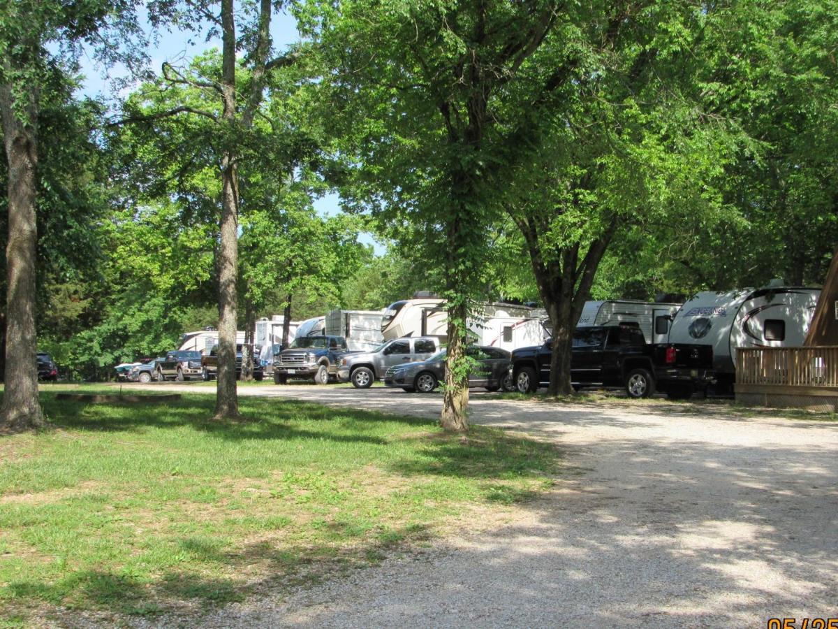 Bar M Resort & Campground ブランソン・ウェスト エクステリア 写真