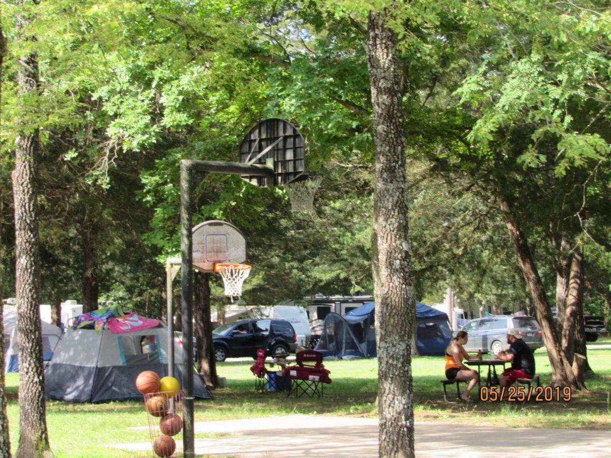 Bar M Resort & Campground ブランソン・ウェスト エクステリア 写真